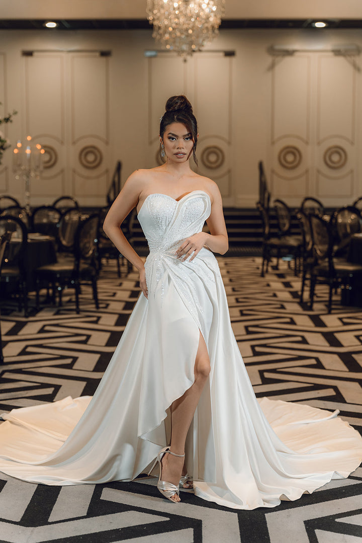 Crocus-Mermaid Style Wedding Dress front look 